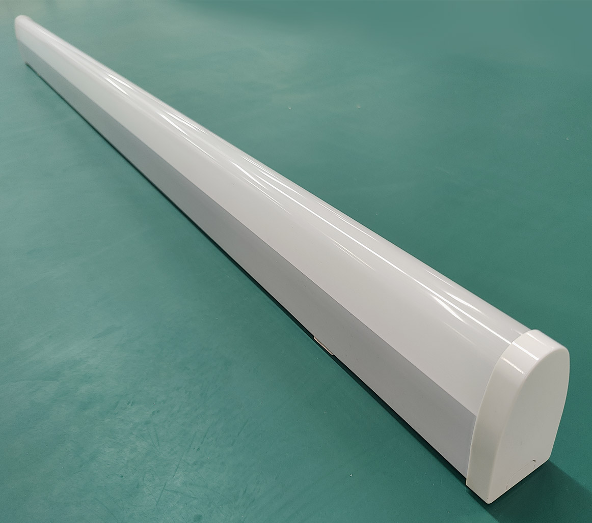 Cleanroom Teardrop Light Features